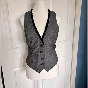 Stooshy Vest w Great Detail